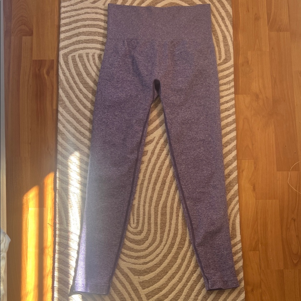 Vibrant Violet Gym Leggings